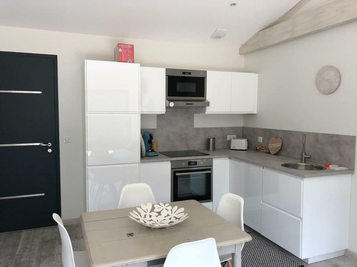 Guesthouse Proche Bordeaux Езин Екстериор снимка